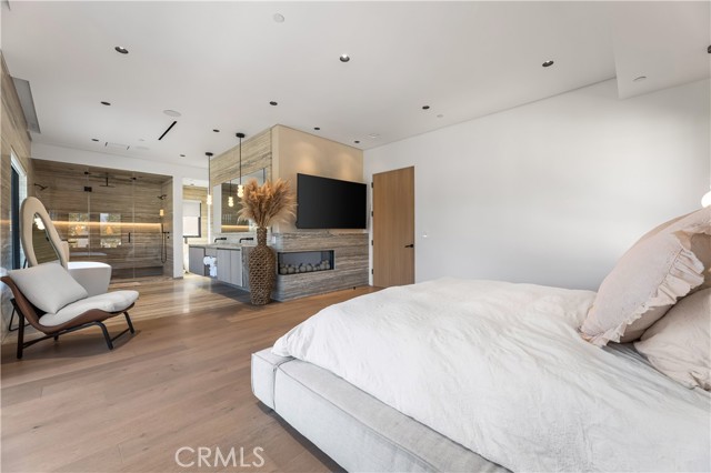 MLS #SR25173299 image #14