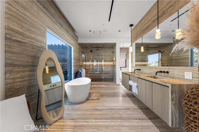 MLS #SR25173299 image #15