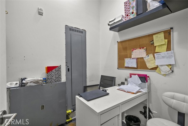 MLS #SR25173475 image #9