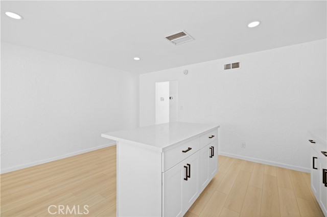 MLS #SR25173484 image #9