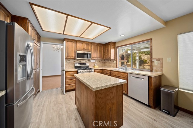 MLS #SR25173802 image #10