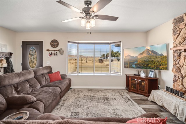 MLS #SR25173846 image #5