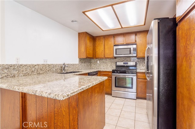 MLS #SR25174302 image #3