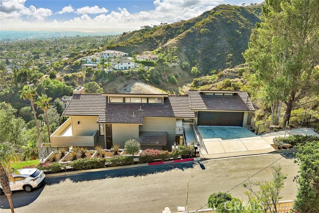 MLS #SR25174346 image #2