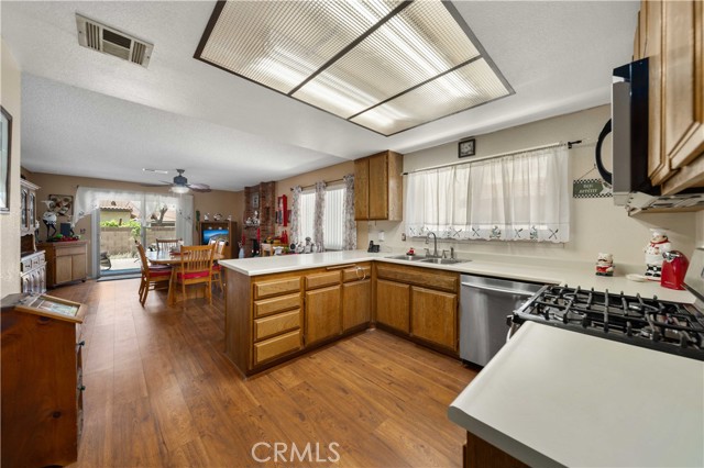 MLS #SR25174638 image #17