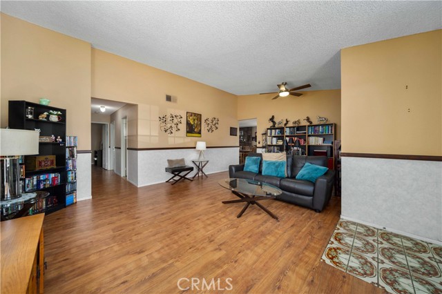 MLS #SR25174638 image #9