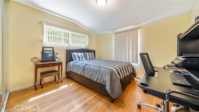 MLS #SR25174788 image #9