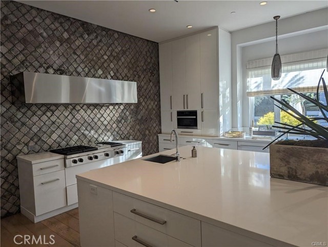 MLS #SR25175108 img 7