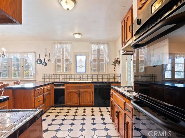 MLS #SR25175207 image #11