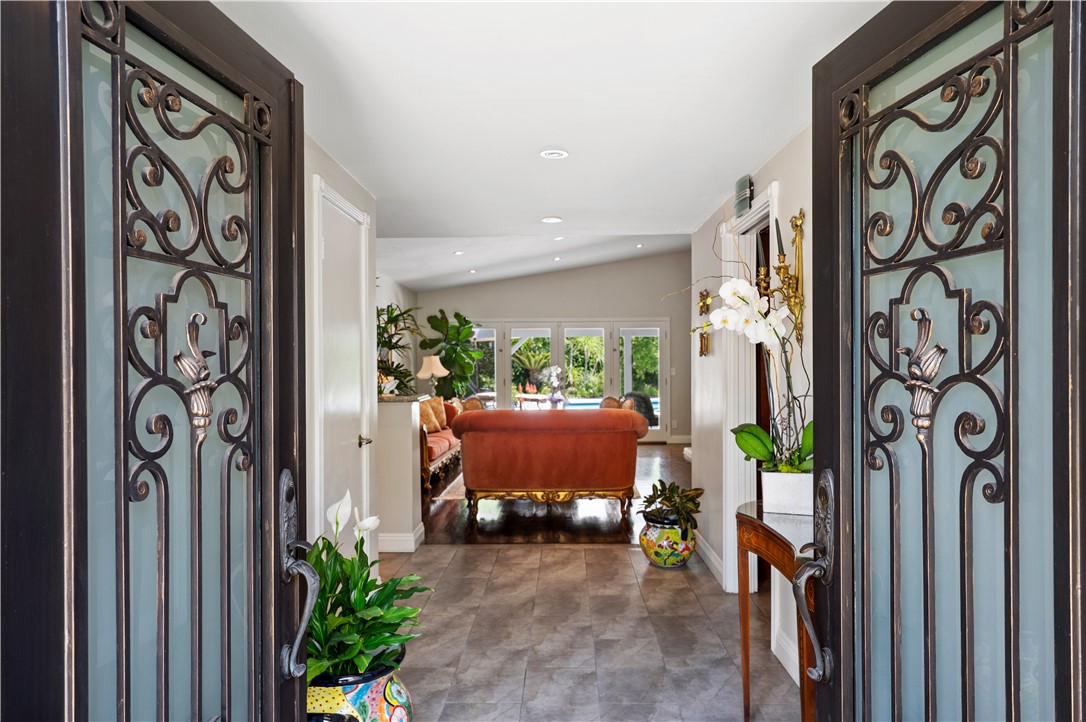 MLS #SR25175321 image #5