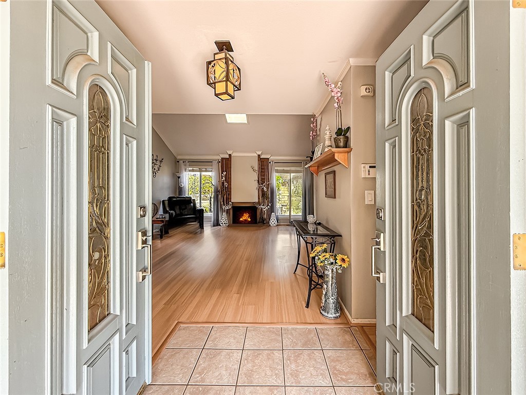 MLS #SR25175323 image #2