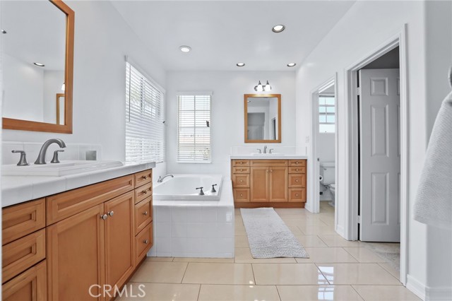 MLS #SR25175355 image #48