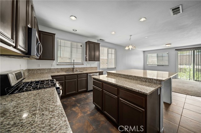 MLS #SR25176272 image #8
