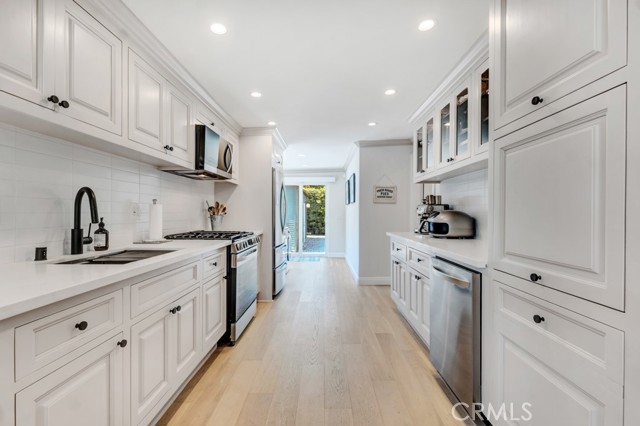 MLS #SR25176385 image #9