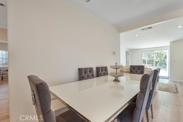 MLS #SR25176466 image #8