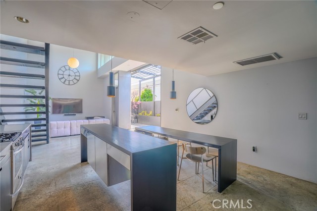 MLS #SR25177129 image #5