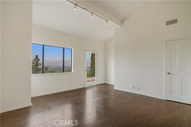 MLS #SR25177300 image #22