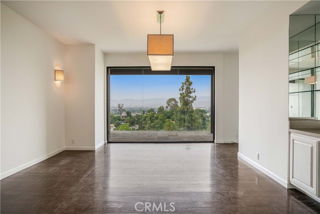 MLS #SR25177300 image #5