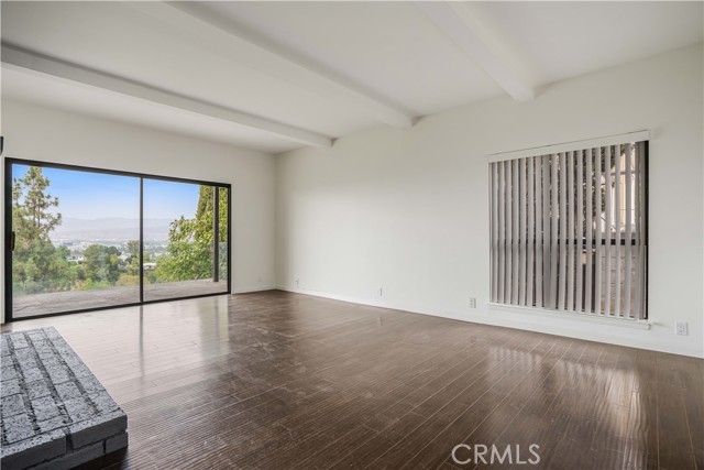 MLS #SR25177300 image #8