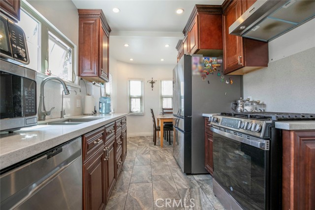 MLS #SR25177315 image #14