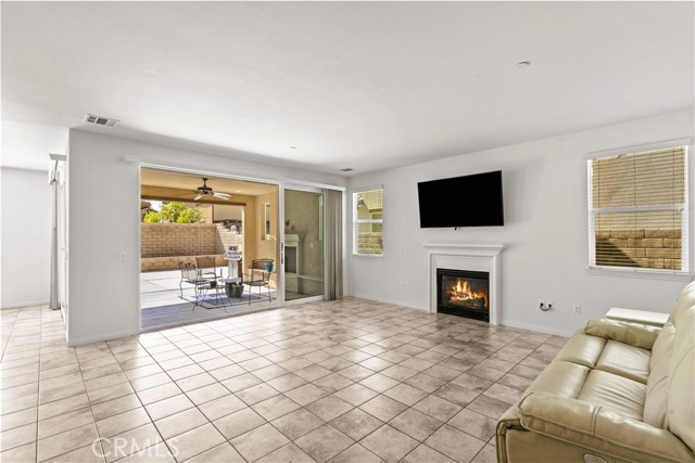 MLS #SR25177984 image #10