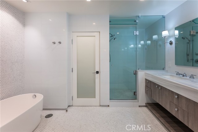 MLS #SR25178216 image #8