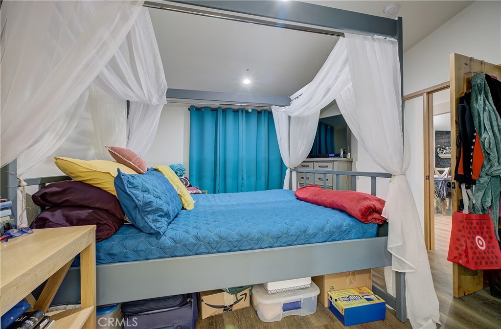 MLS #SR25178393 image #10