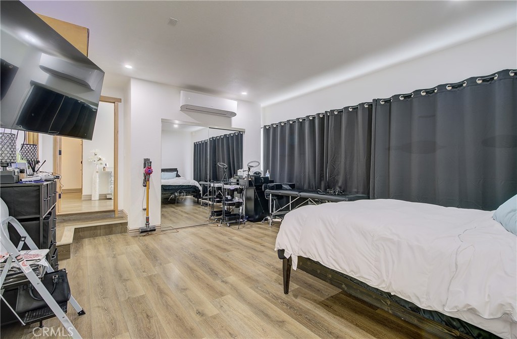 MLS #SR25178393 image #16