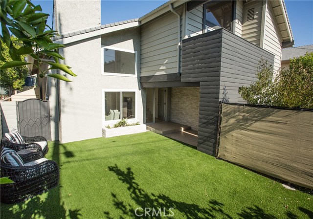 MLS #SR25178419 image #1