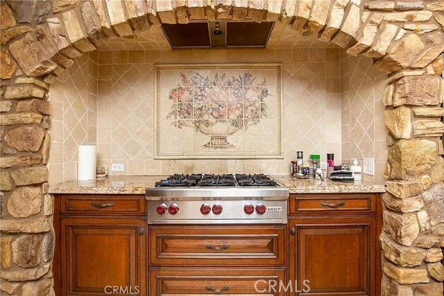 MLS #SR25178603 image #9