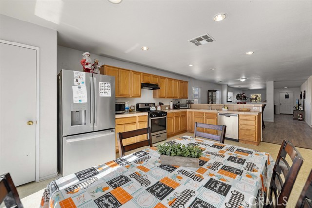 MLS #SR25178817 image #8