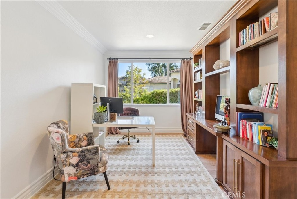 MLS #SR25179111 image #11