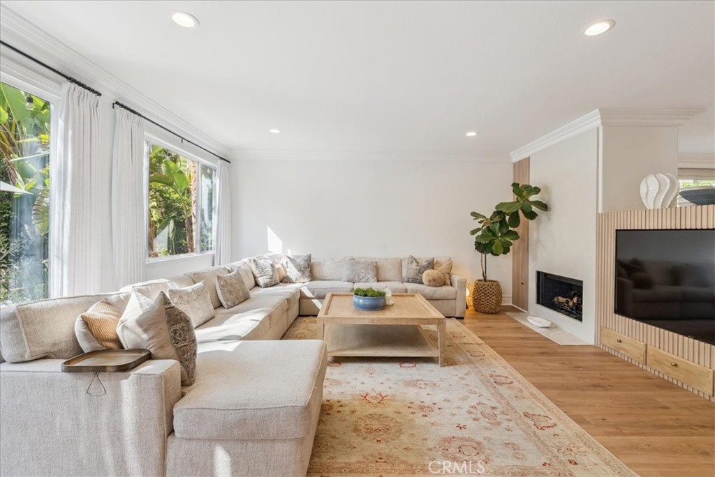 MLS #SR25179111 image #5