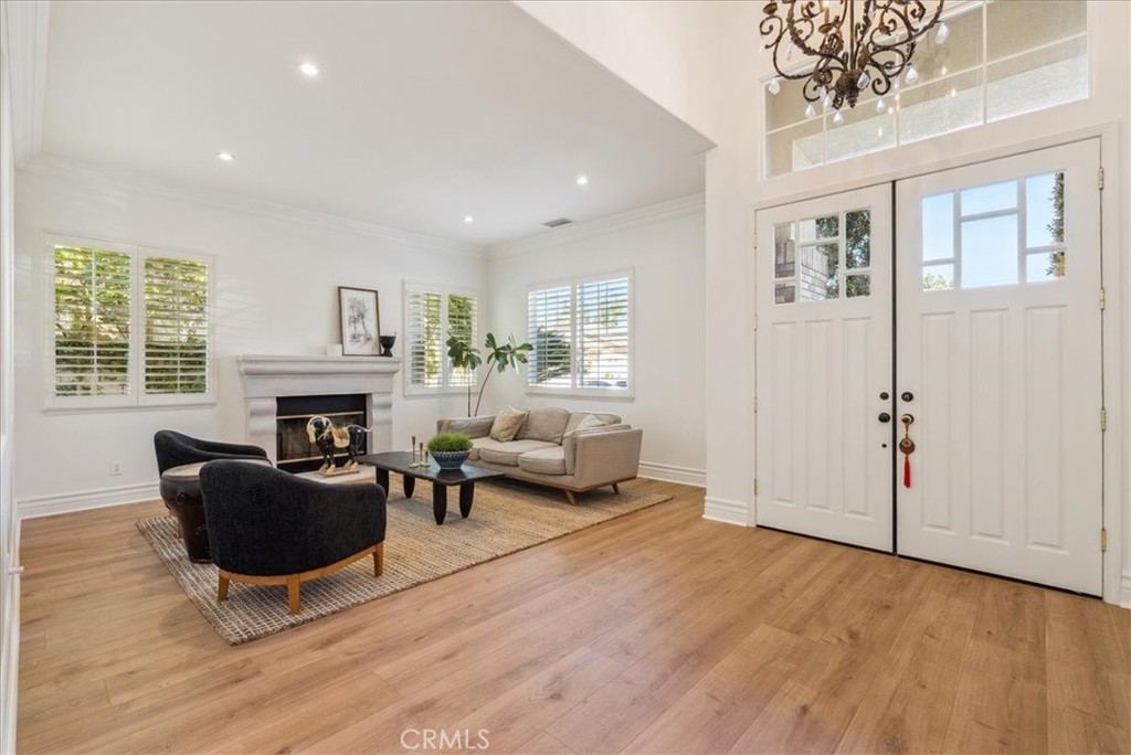 MLS #SR25179111 image #8