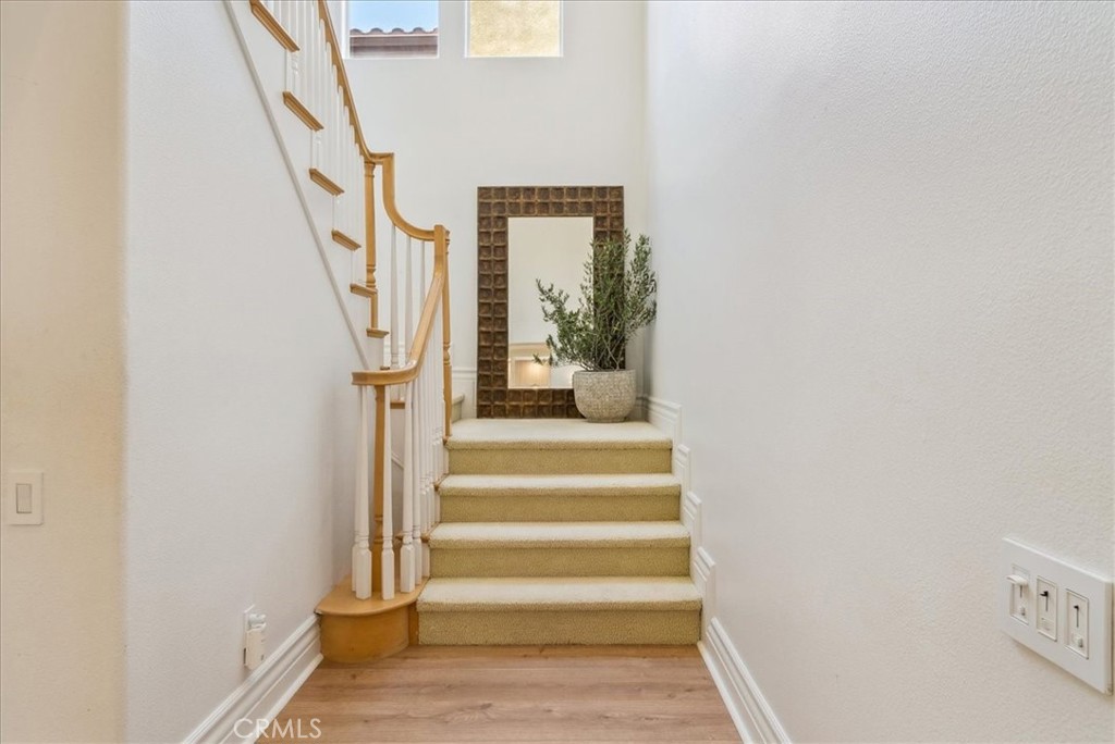 MLS #SR25179111 image #9