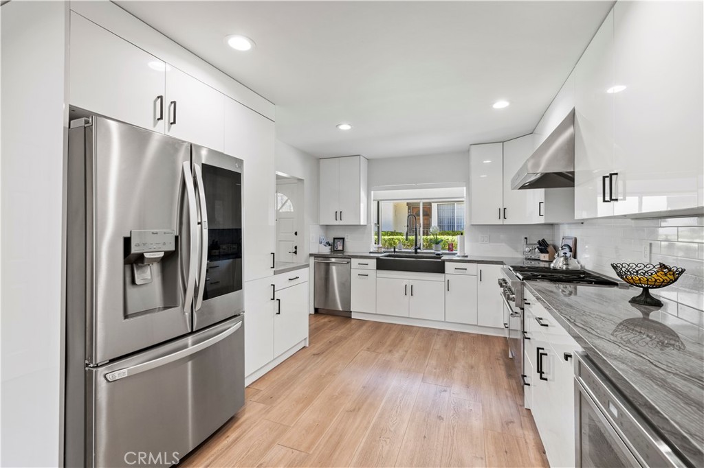 MLS #SR25179118 image #1