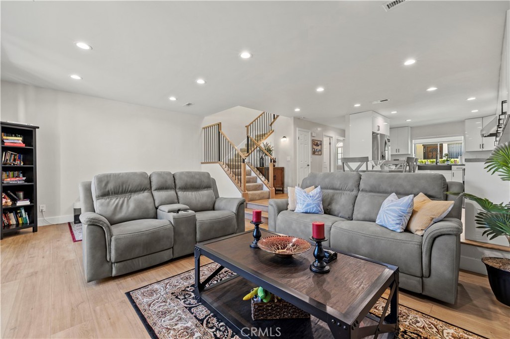 MLS #SR25179118 image #16