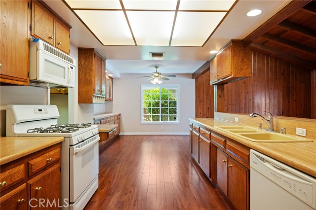 MLS #SR25180280 image #11