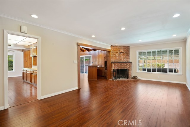 MLS #SR25180280 image #3