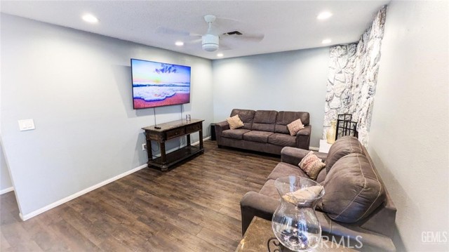MLS #SR25180691 image #6