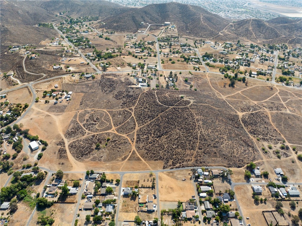 MLS #SR25181285 image #10