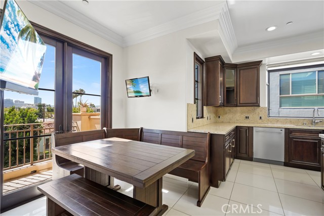 MLS #SR25181328 image #16