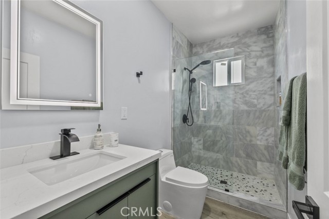 MLS #SR25181881 image #11