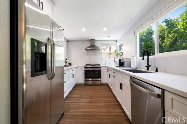 MLS #SR25182349 image #12