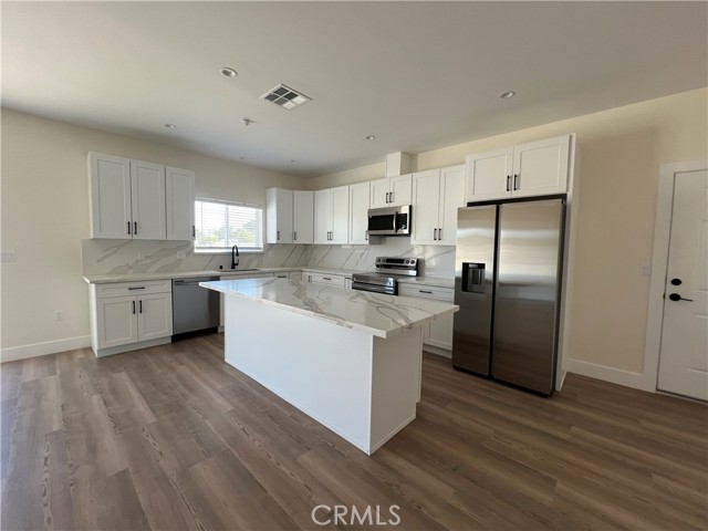 MLS #SR25182365 image #7