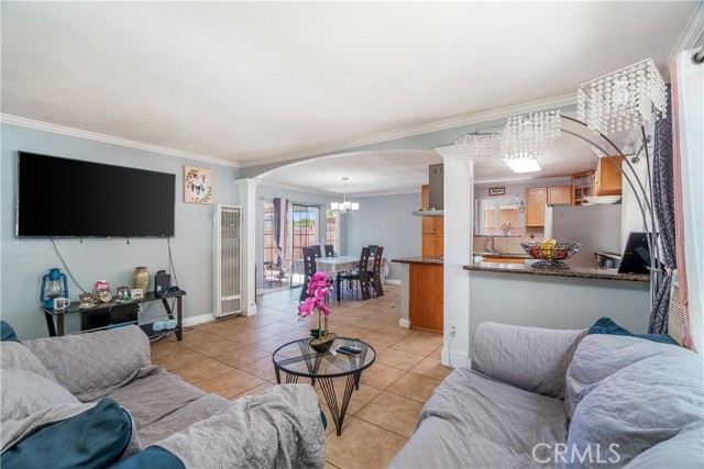 MLS #SR25182515 image #4