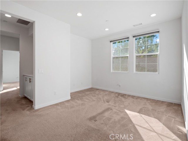 MLS #SR25182566 image #13