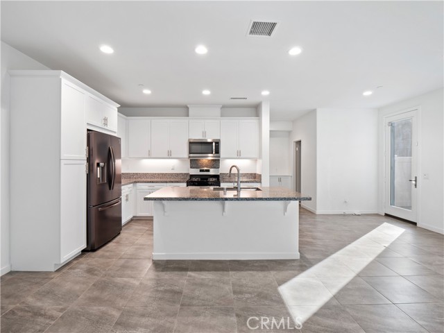 MLS #SR25182566 image #6