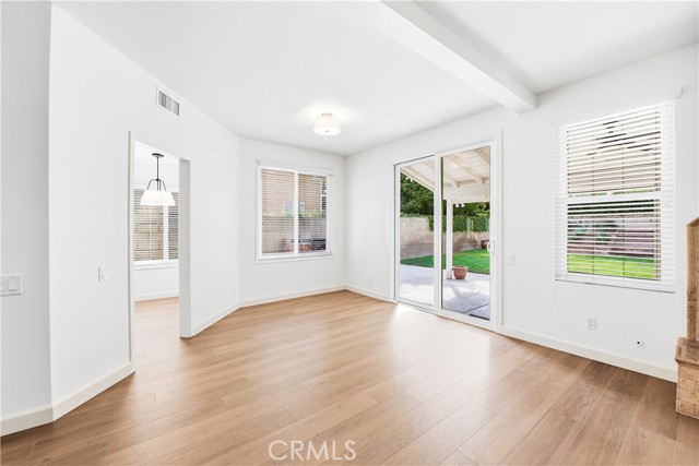 MLS #SR25182584 image #12