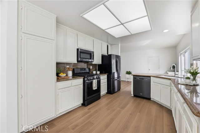 MLS #SR25182584 image #15